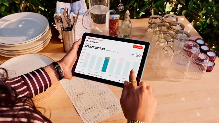 commerce media - DoorDash Expands Commerce Media With LiveRamp & New Ad Formats