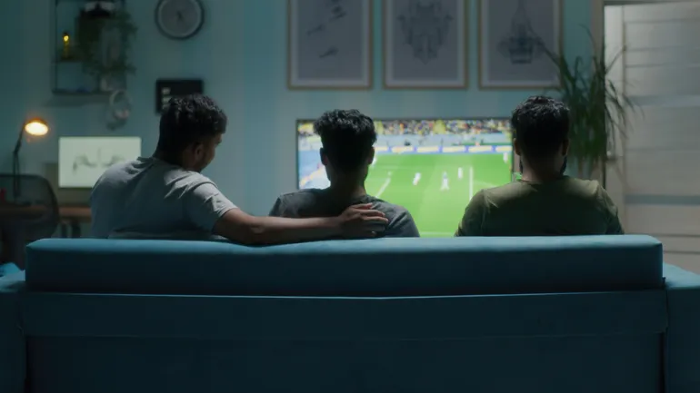connected TV advertising - Fox Acquires Roku: Transforming Connected TV Advertising